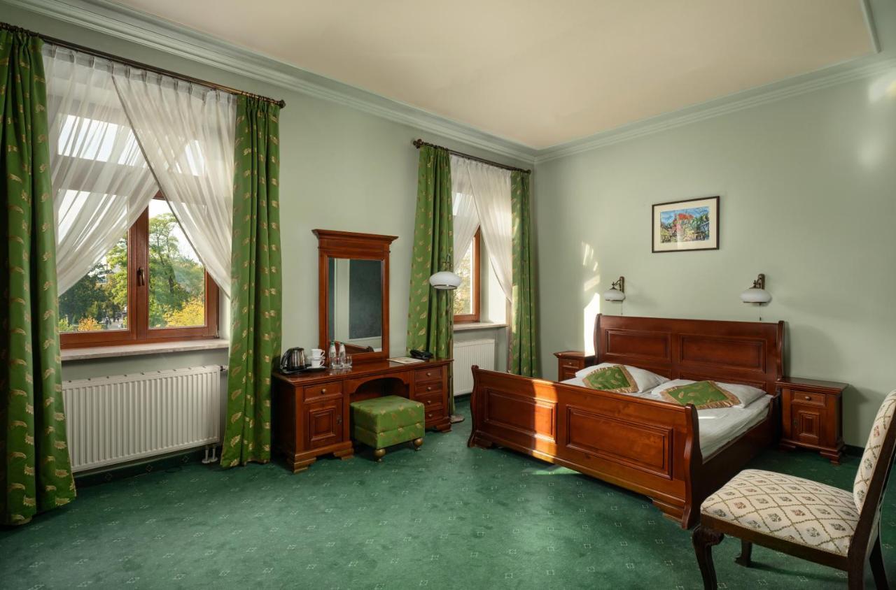 Hotel Palace Europa Lublin Buitenkant foto