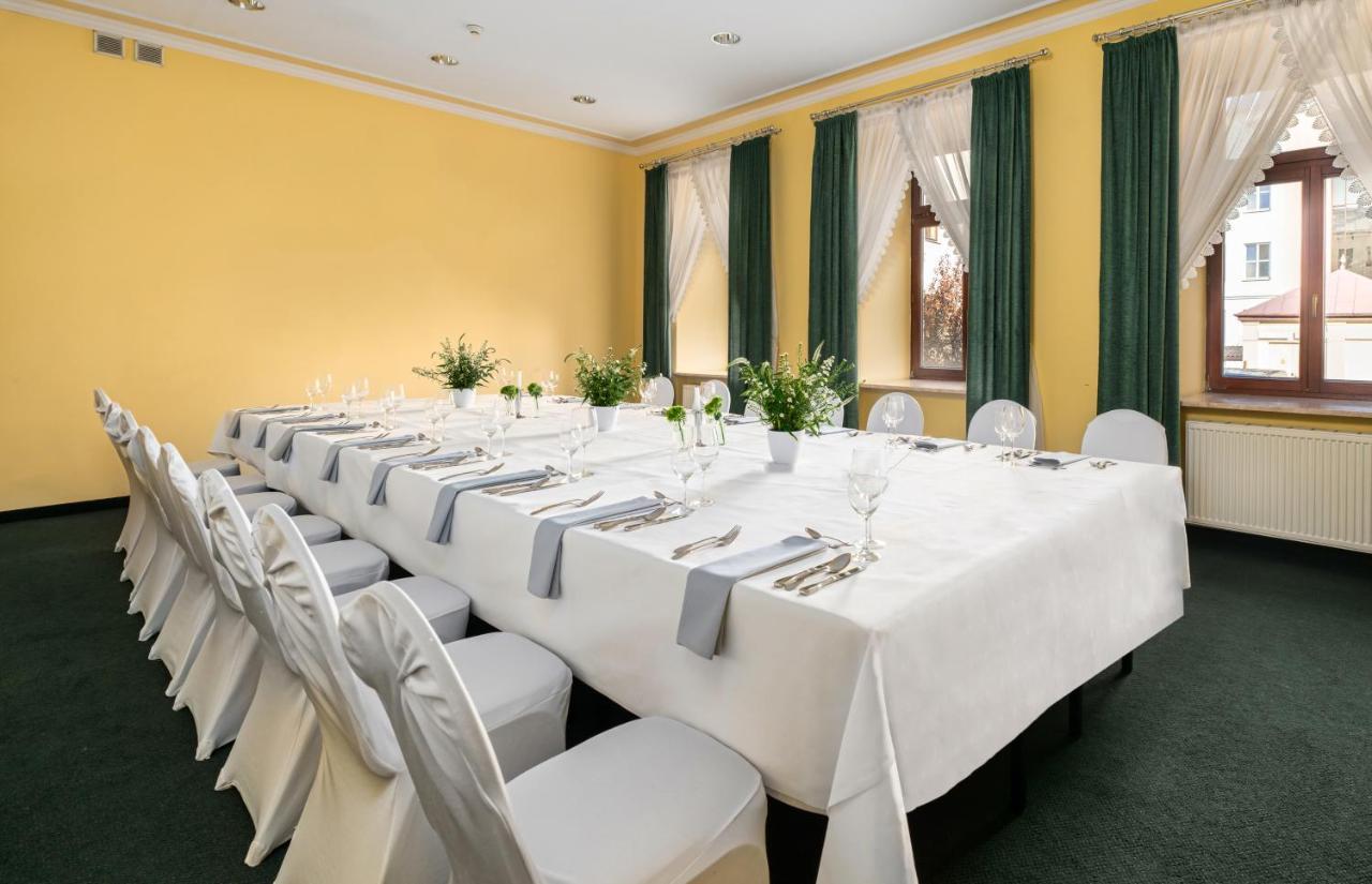 Hotel Palace Europa Lublin Buitenkant foto