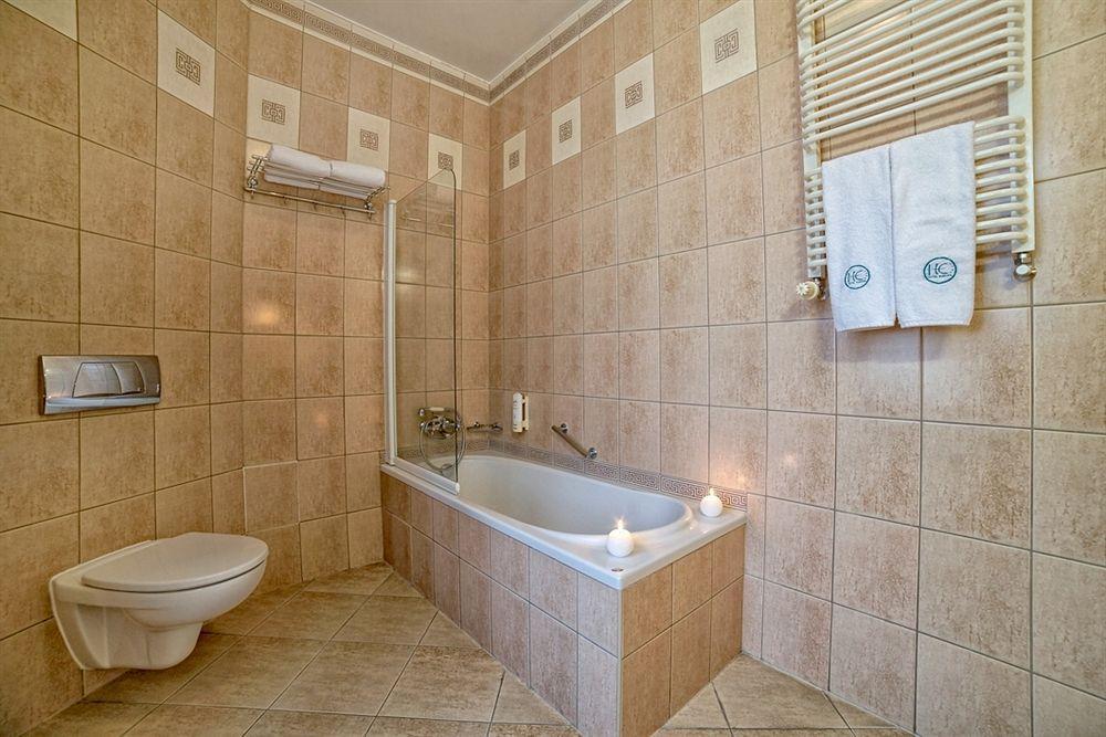 Hotel Palace Europa Lublin Buitenkant foto
