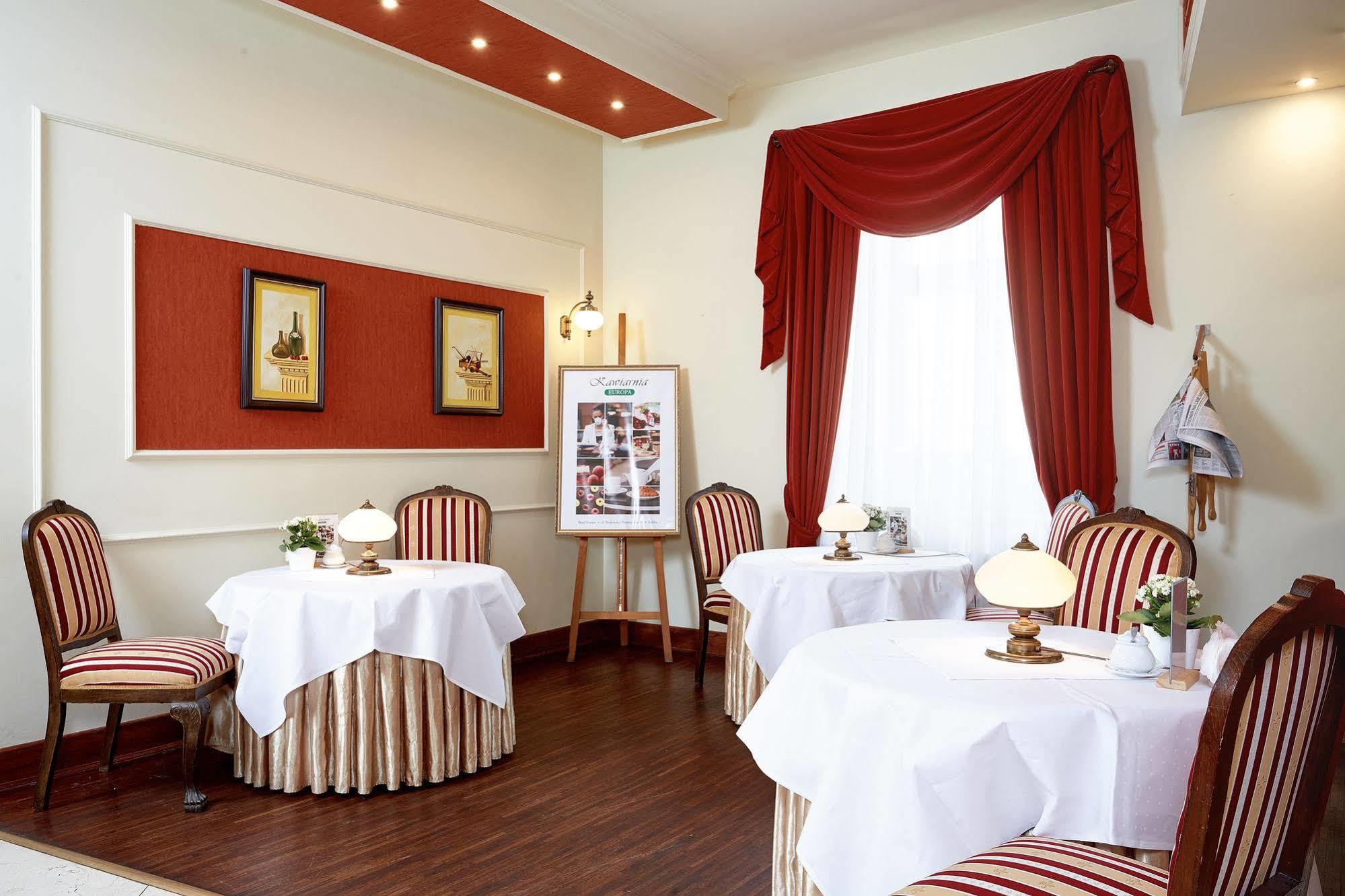 Hotel Palace Europa Lublin Buitenkant foto