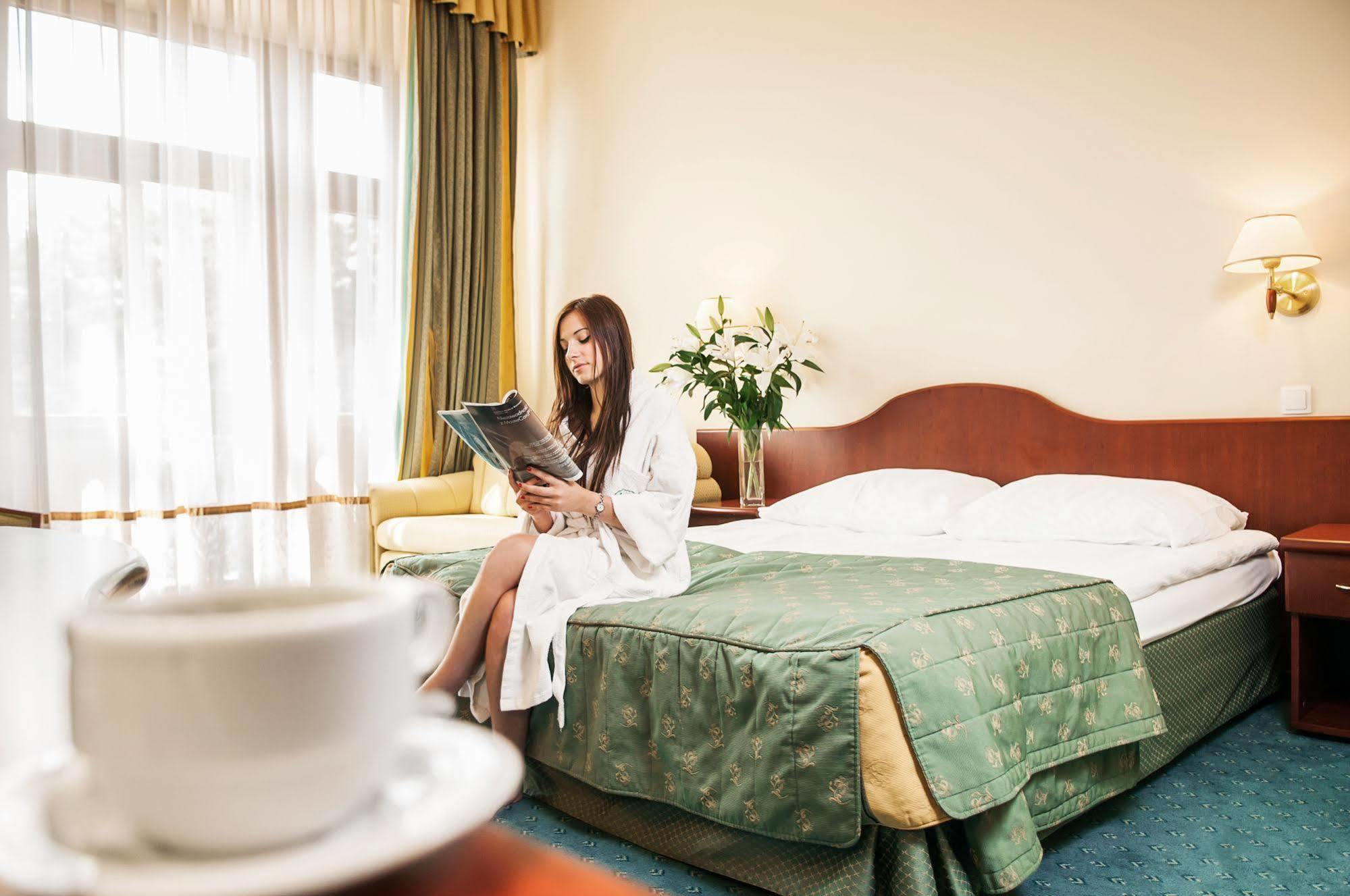 Hotel Palace Europa Lublin Buitenkant foto